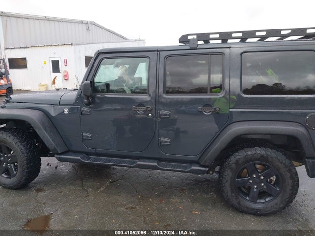 1C4BJWDG1HL666391 Jeep Wrangler Unlimited Big Bear 4x4