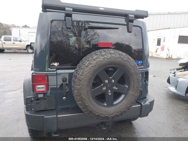 1C4BJWDG1HL666391 Jeep Wrangler Unlimited Big Bear 4x4