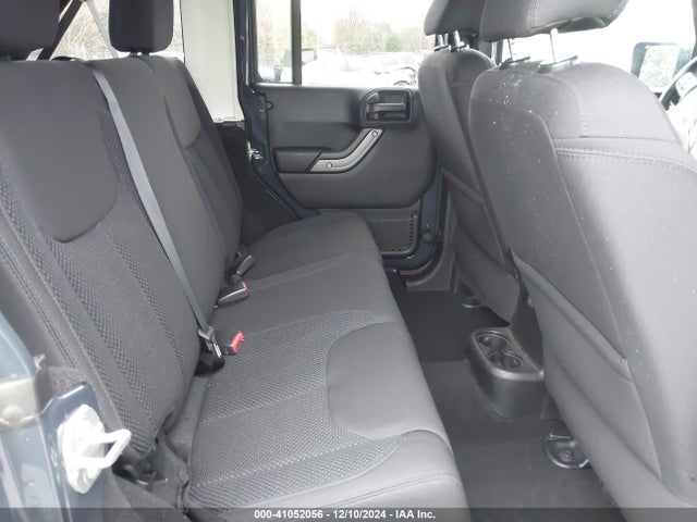 1C4BJWDG1HL666391 Jeep Wrangler Unlimited Big Bear 4x4