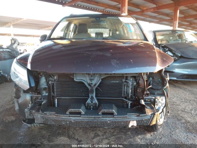 WVGAV7AX9GW588932 Volkswagen TIGUAN S