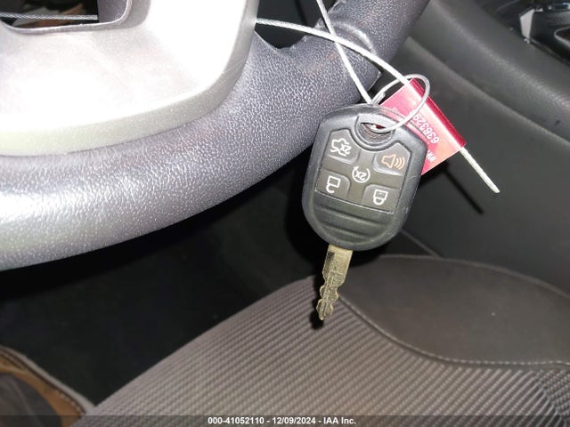 1FAHP2E87GG122001 Ford TAURUS SEL