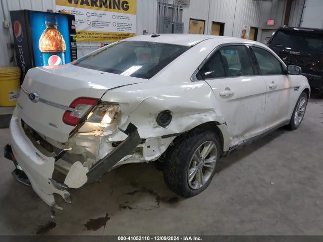 1FAHP2E87GG122001 Ford TAURUS SEL