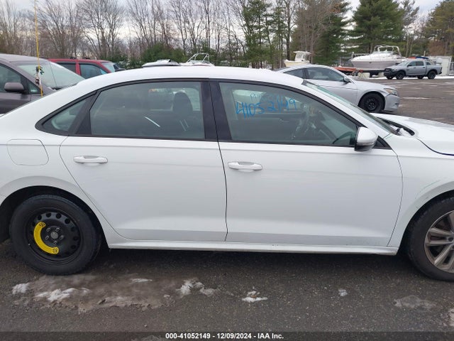 1VWAA7A34MC018568 Volkswagen Passat 2.0t S