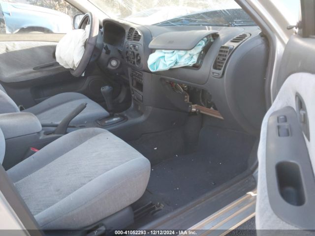 2001 MITSUBISHI MIRAGE JA3AY26C51U052341 Photo 4