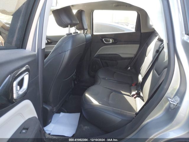 3C4NJDCB0NT222734 Jeep Compass Limited 4x4