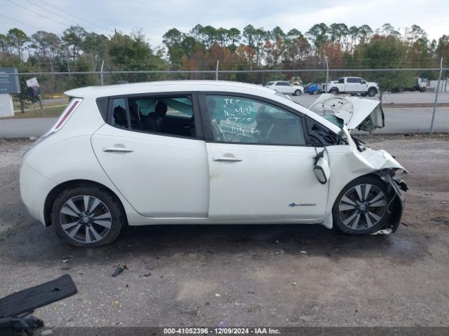 1N4AZ0CP1FC325675 Nissan Leaf Sl