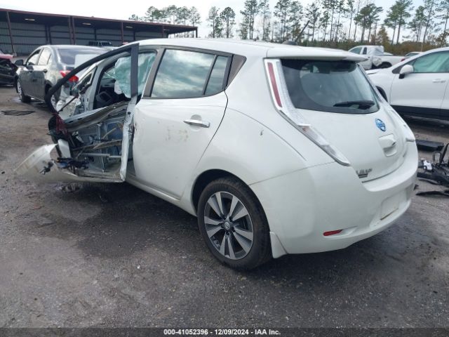 1N4AZ0CP1FC325675 Nissan Leaf Sl