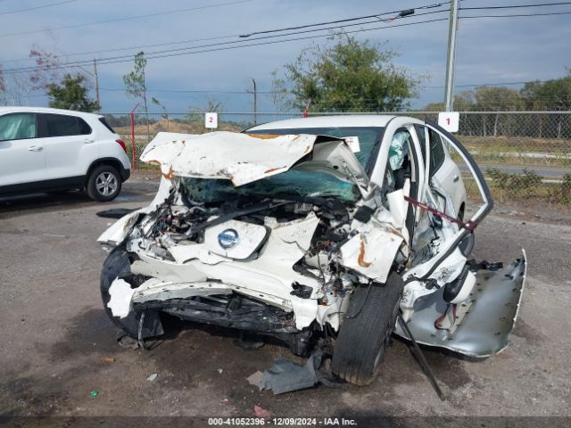 1N4AZ0CP1FC325675 Nissan Leaf Sl