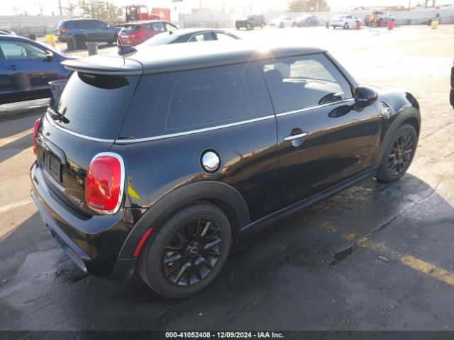WMWXP7C56F2A39182 Mini Hardtop Cooper S