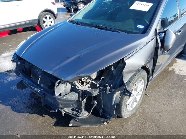 Hyundai SONATA ECO 2018 5NPE24AA1JH724167 Image 18