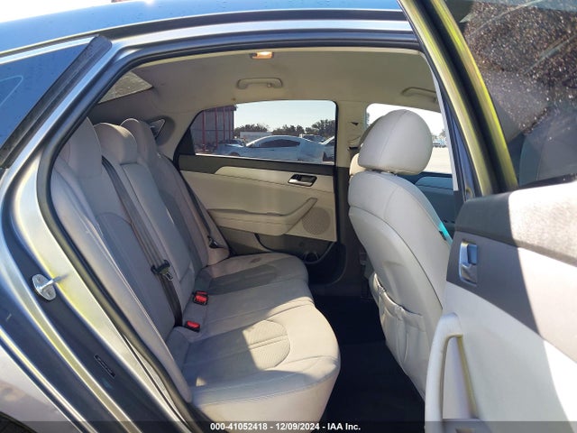 Hyundai SONATA ECO 2018 5NPE24AA1JH724167 Image 8