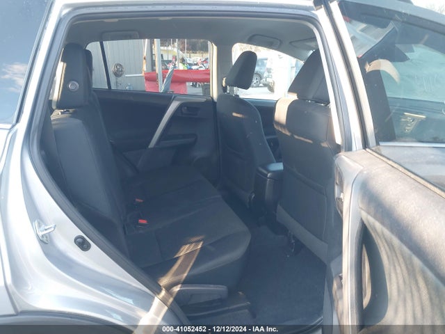 Toyota RAV4 LE 2017 2T3BFREV3HW587060 Image 8