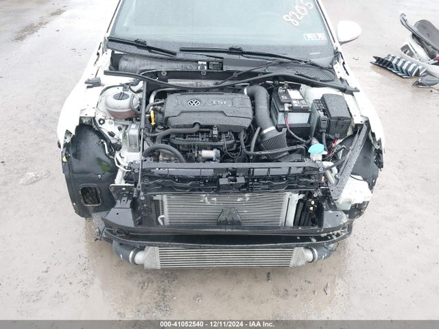 3VW5T7AU1FM068205 Volkswagen Golf Gti 2.0t S 4-door
