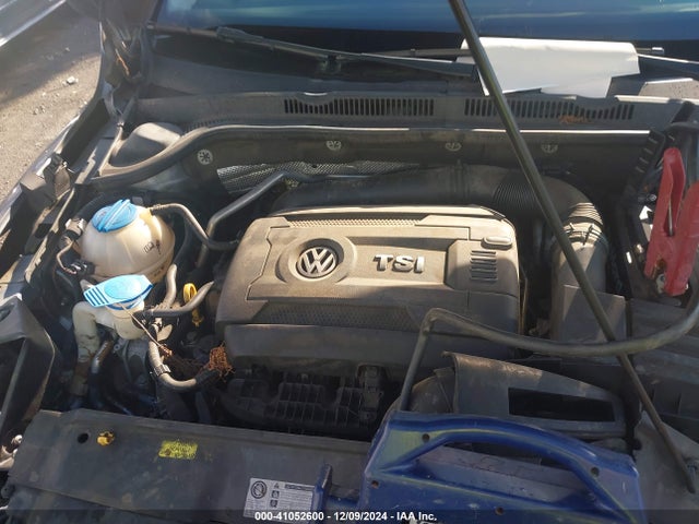 Aukcja sprzedaży 2015 Volkswagen Jetta 1.8t Se, vin: 3VWD07AJ9FM284040, numer aukcji: 41052600