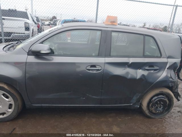 JTKKUPB48E1043825 Scion XD