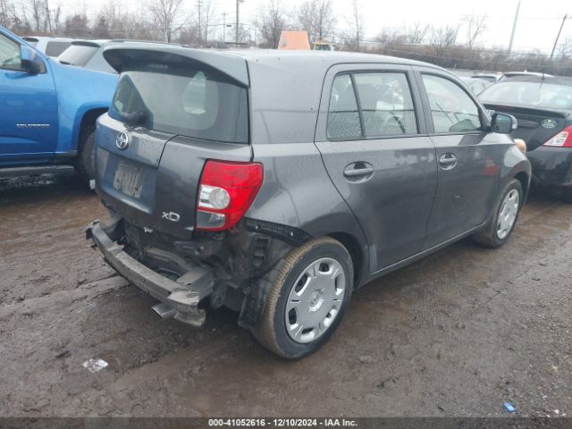JTKKUPB48E1043825 Scion XD