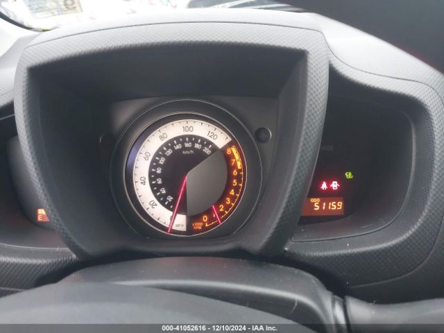 JTKKUPB48E1043825 Scion XD