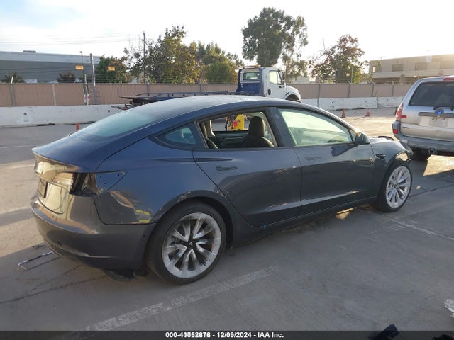 2022 TESLA MODEL 3 5YJ3E1EA5NF253376 Photo 3