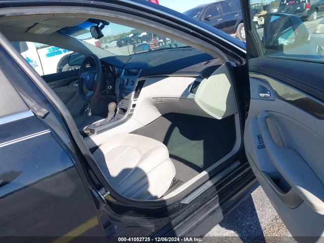 2010 CADILLAC CTS 1G6DA5EGXA0129806 Photo 4