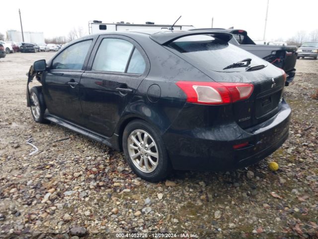 2013 MITSUBISHI LANCER SPORTBACK JA32X2HU8DU006830 Photo 2