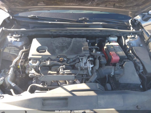 Toyota CAMRY LE 2018 4T1B11HK2JU153146 Image 10