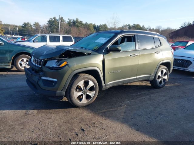 3C4NJDBB2JT334592 Jeep Compass Latitude 4x4