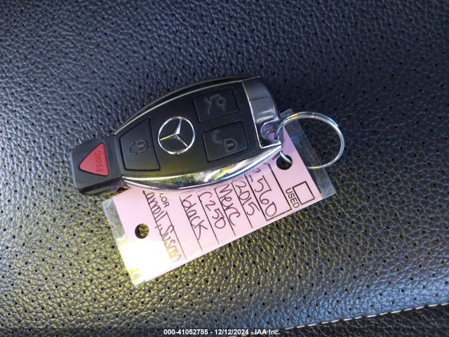 WDDGJ4HB4FG401727 Mercedes-Benz C 250
