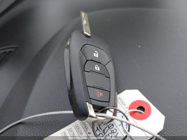 KL7CJNSB3MB342670 Chevrolet Trax Awd Ls