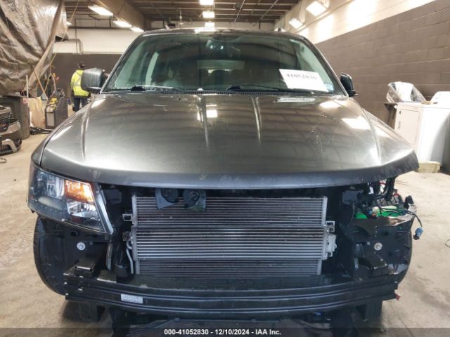 3C4PDCGB9GT215739 Dodge Journey Crossroad Plus