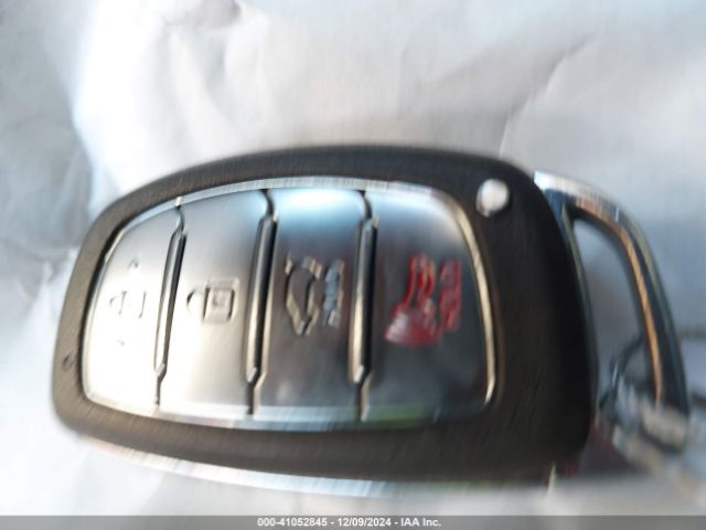 KMHC65LC4HU031041 Hyundai Ioniq Hybrid Blue