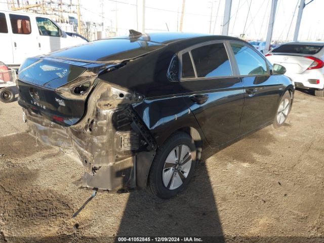 KMHC65LC4HU031041 Hyundai Ioniq Hybrid Blue