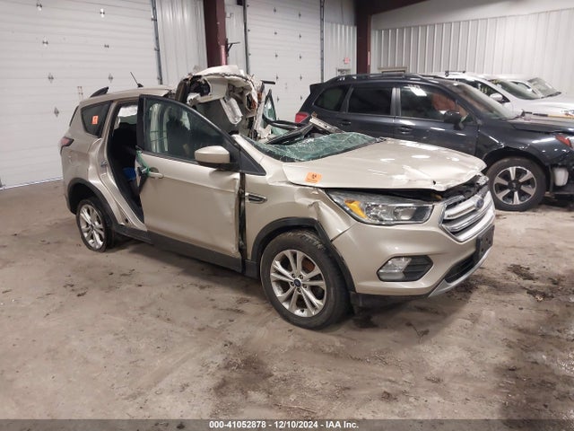 Ford ESCAPE SE 2018 1FMCU0GD6JUA02707 Image 1