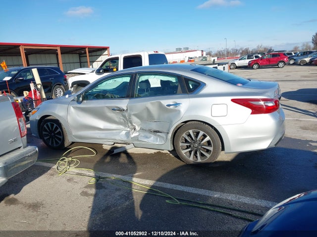 1N4AL3APXJC265944 Nissan Altima 2.5 Sv