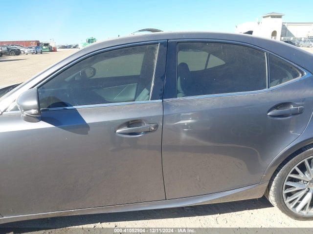 JTHBA1D27G5009815 Lexus IS 200T