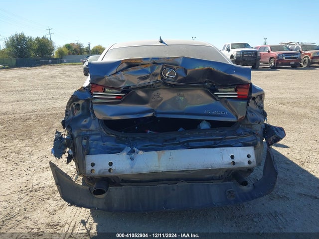 JTHBA1D27G5009815 Lexus IS 200T