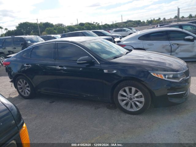 5XXGU4L30JG217662 KIA OPTIMA EX