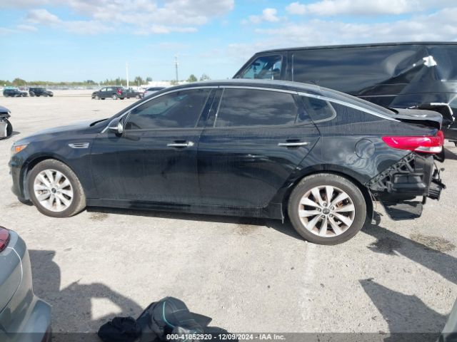 5XXGU4L30JG217662 KIA OPTIMA EX