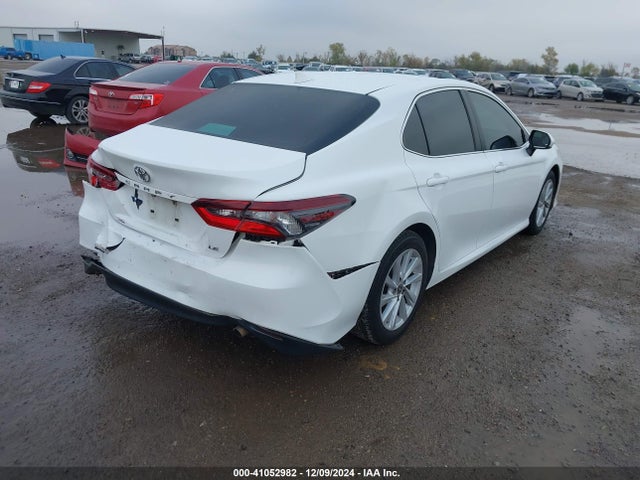 Toyota CAMRY LE 2021 4T1C11AK3MU405683 Image 4