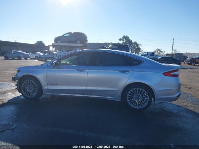 3FA6P0RU9ER256890 Ford Fusion Hybrid Titanium