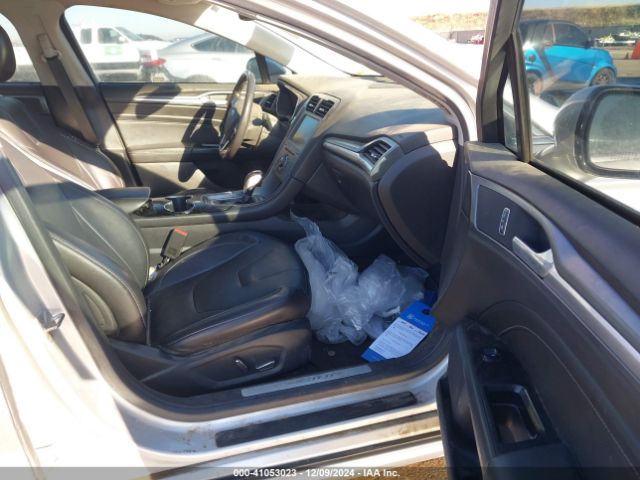 3FA6P0RU9ER256890 Ford Fusion Hybrid Titanium