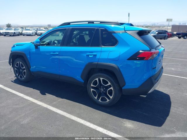 2019 TOYOTA RAV4 2T3J1RFV6KW015531 Photo 2