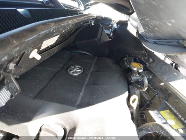 5TDKK3DC8FS587613 Toyota Sienna Le 8 Passenger