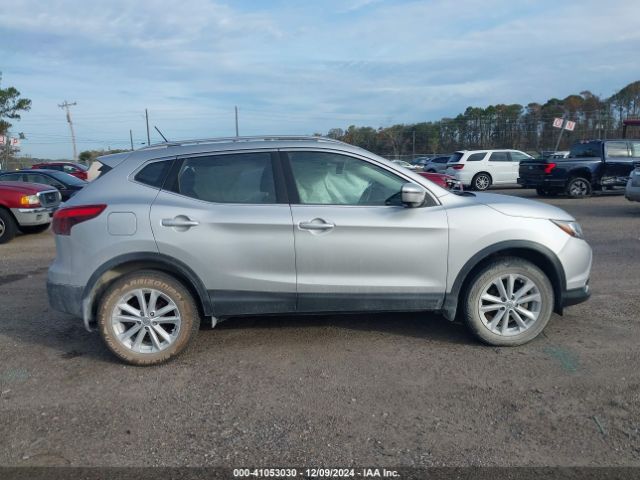 JN1BJ1CP4HW018226 Nissan Rogue Sport Sv