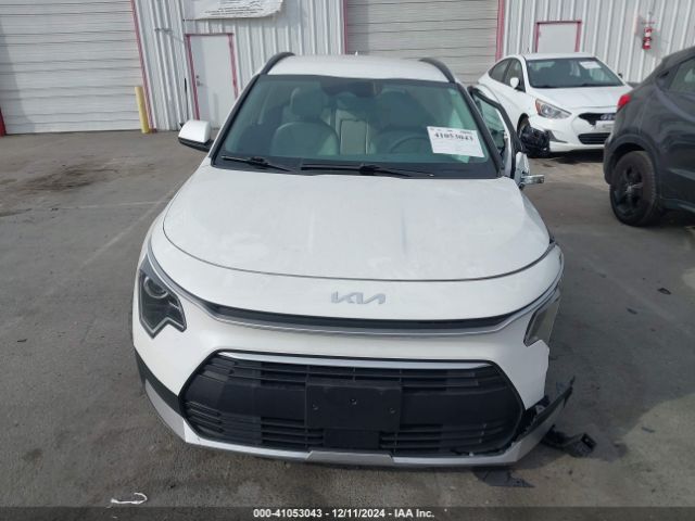 KNDCR3LE4R5149359 KIA NIRO EX