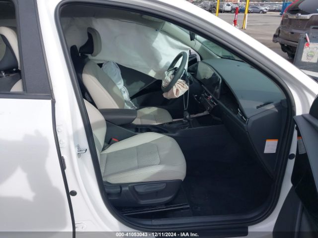 KNDCR3LE4R5149359 KIA NIRO EX