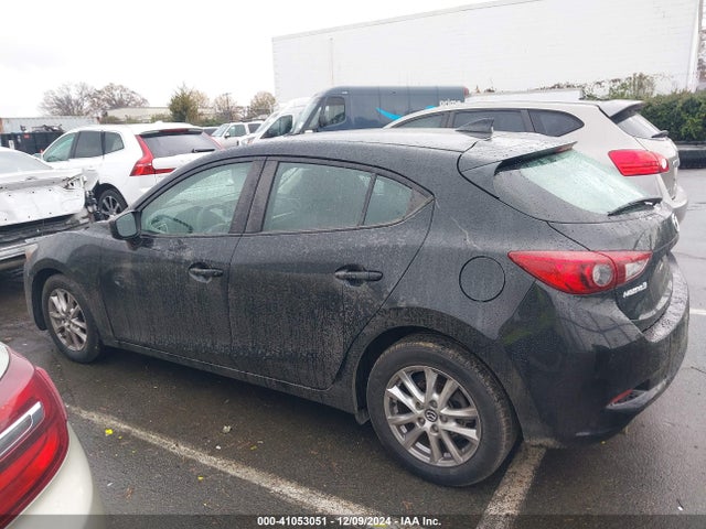 3MZBN1K7XJM217805 Mazda Mazda3 Sport