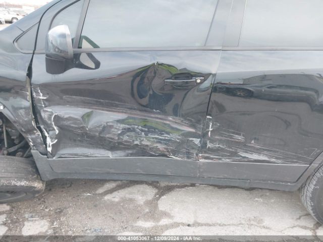 3GNCJKSB6JL173618 Chevrolet TRAX LS