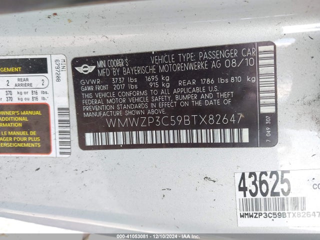 2011 MINI COOPER WMWZP3C59BTX82647 Photo 8