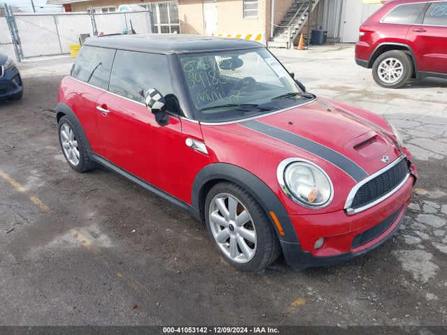 2008 MINI COOPER S WMWMF73568TT91419 Photo 0