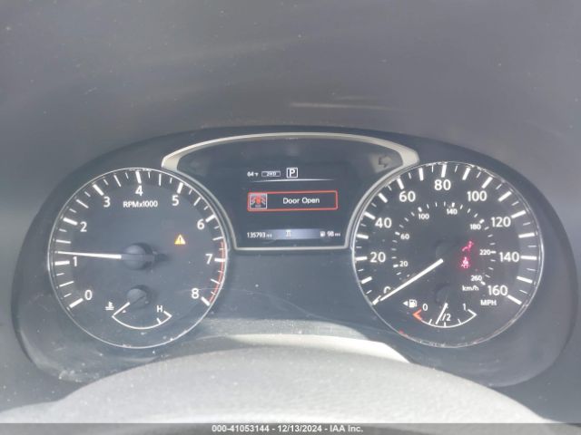 5N1DR2MM5JC645917 Nissan Pathfinder Sv
